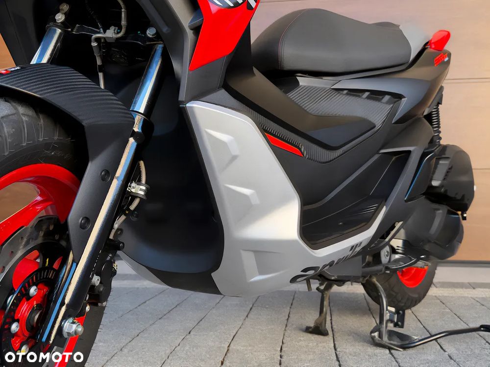 Aprilia SR - 5
