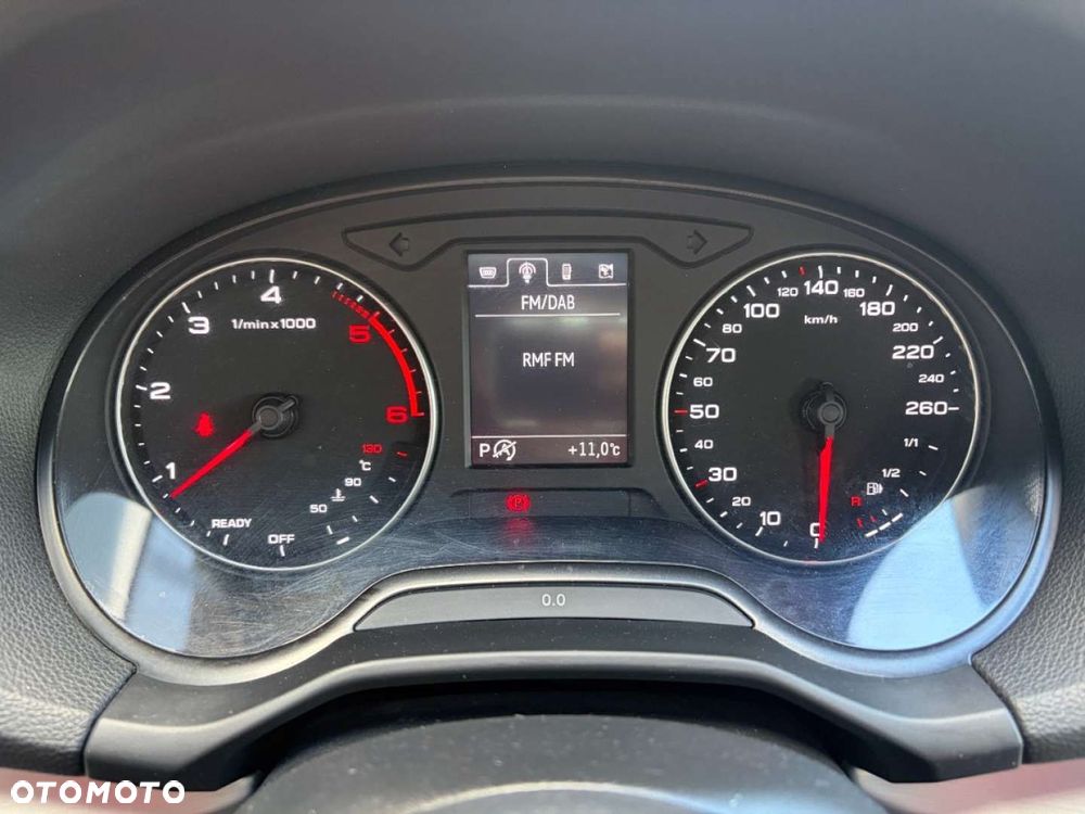 Audi Q2 30 TDI S tronic - 10