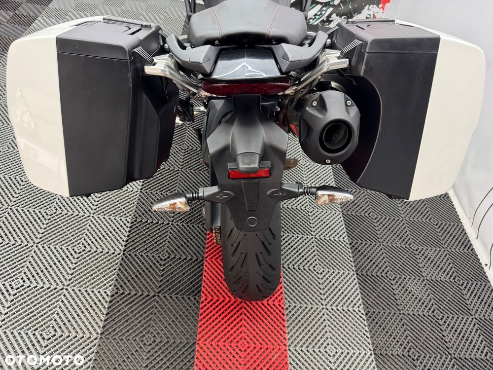 Triumph Tiger - 19