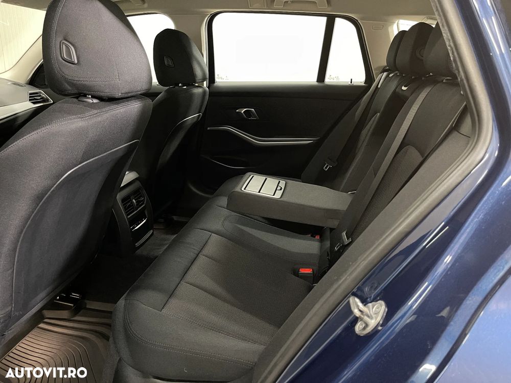 BMW Seria 3 320e AT PHEV - 11