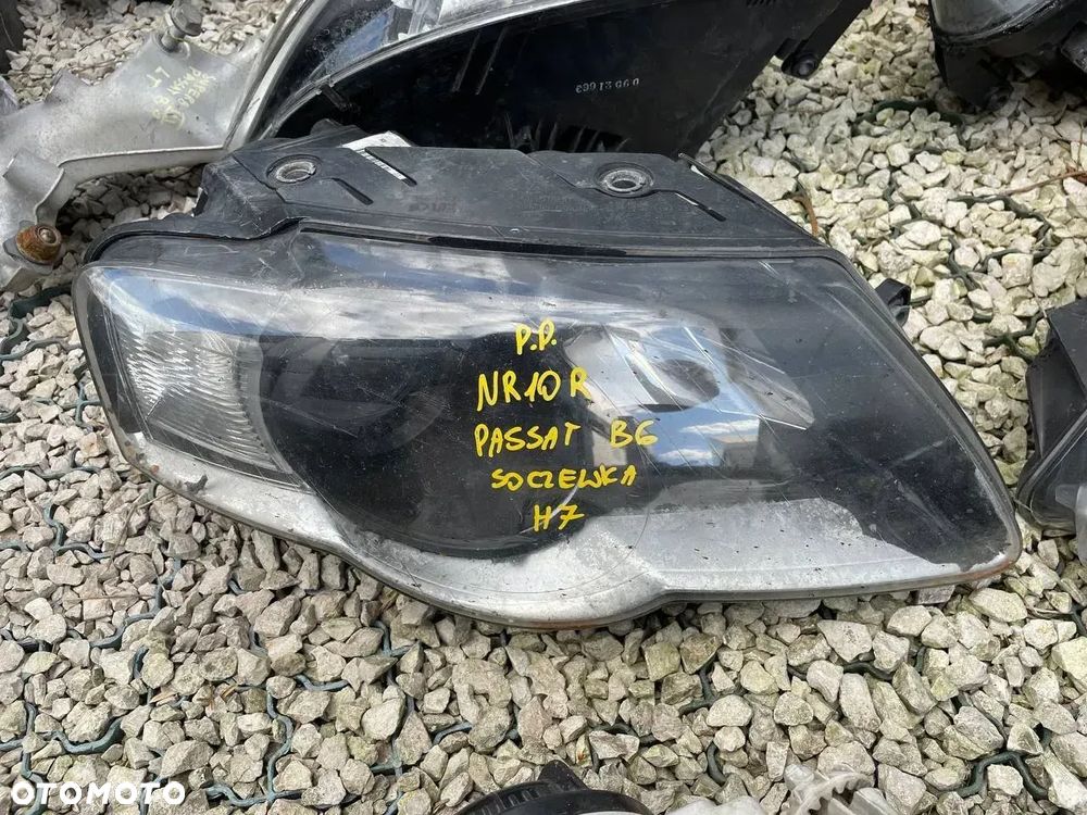 VW REFLEKTOR LEWE PRAWE VOLKSWAGEN REFLEKTORY LAMPA LAMPY OPRAWKA ŻARÓWKI - 16