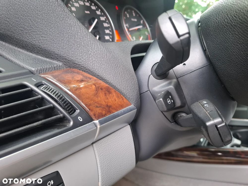 BMW X5 3.0d xDrive - 24