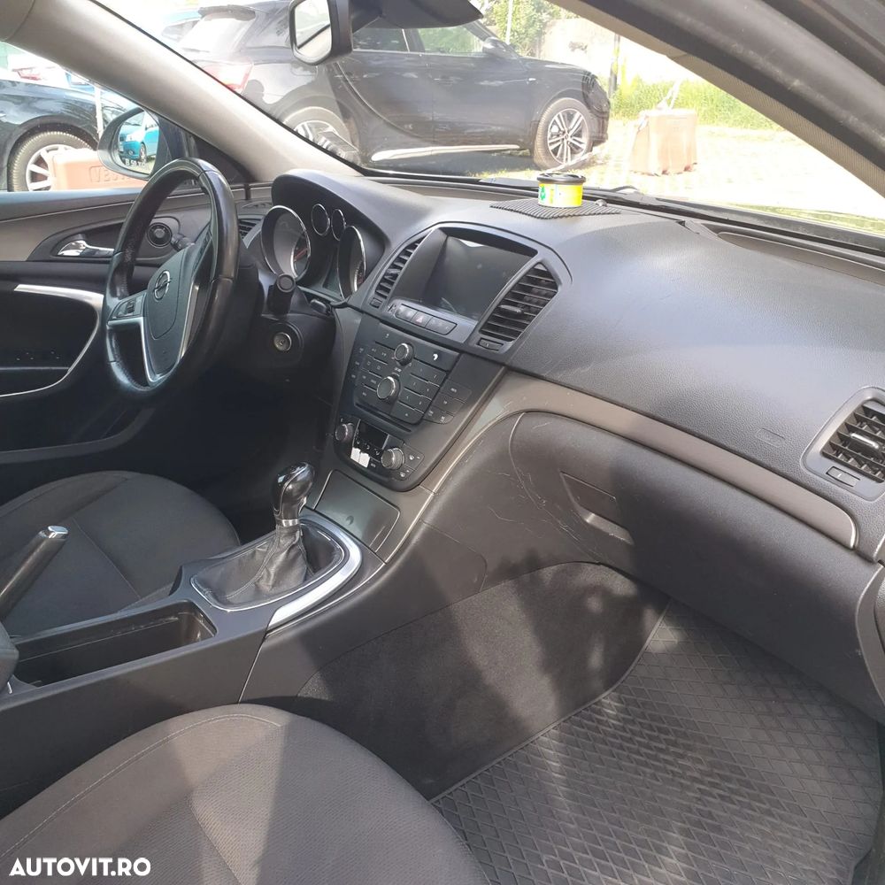 Opel Insignia 1.8 - 20