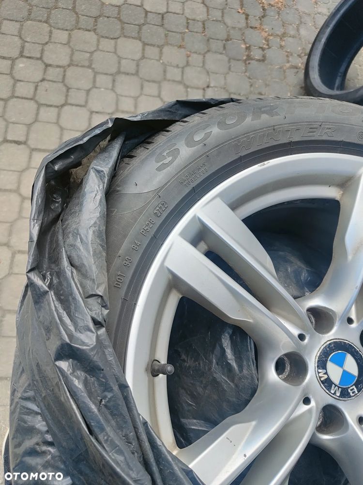 BMW X5 M M50d - 24