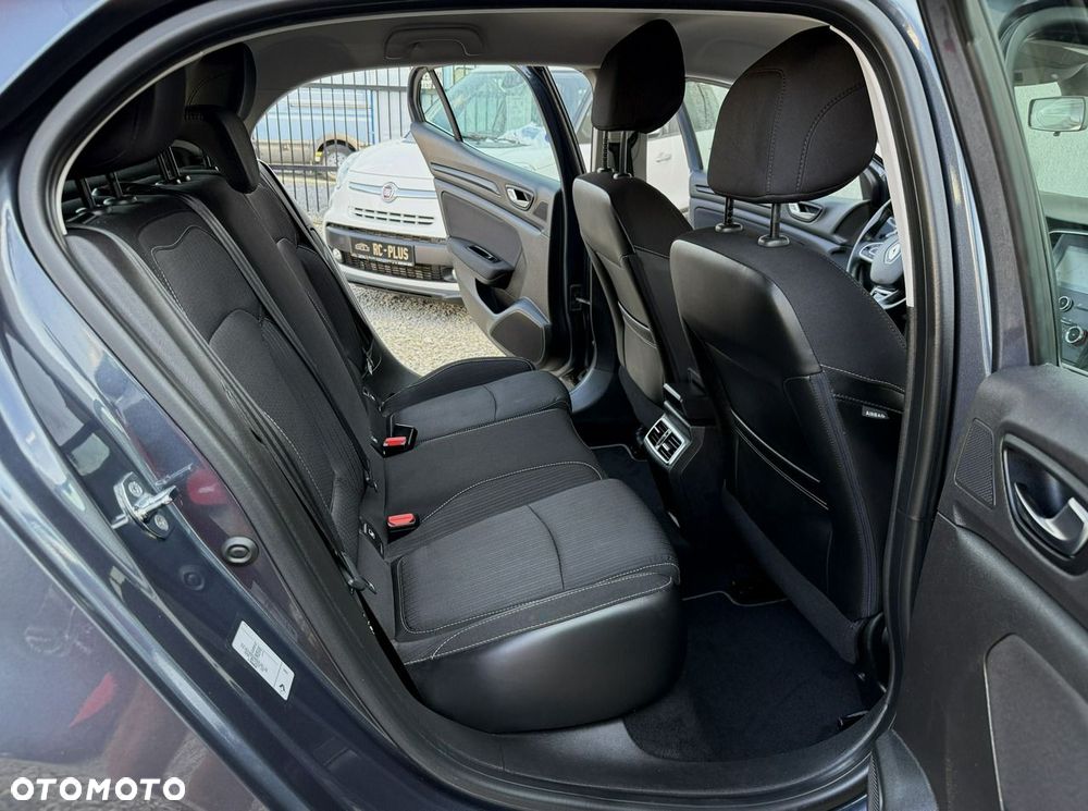 Renault Megane ENERGY TCe 130 INTENS - 22