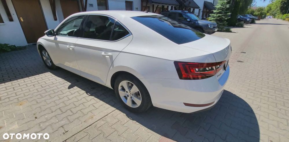 Skoda Superb 1.8 TSI Ambition - 2