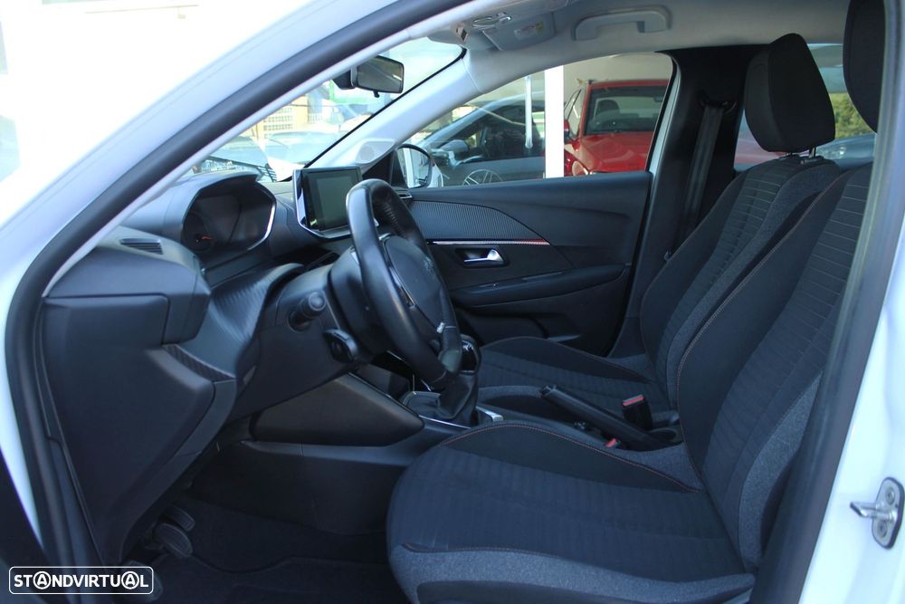 Peugeot 208 1.2 PureTech Active - 37
