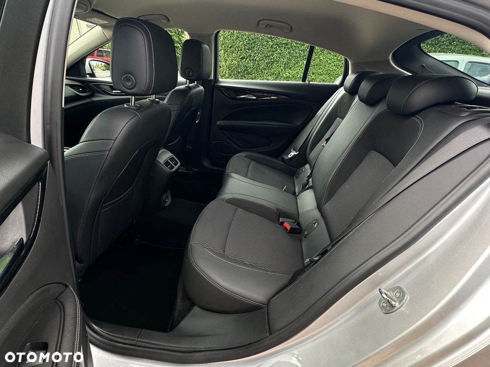 Opel Insignia 1.5 T Exclusive S&S - 6