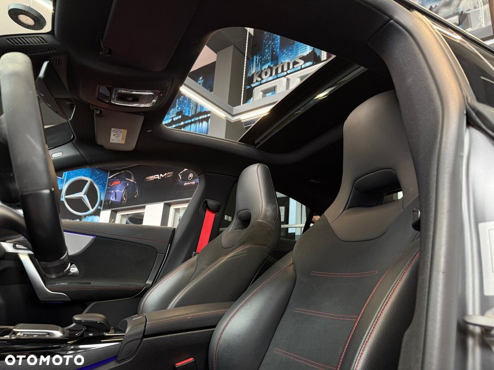 Mercedes-Benz CLA - 29