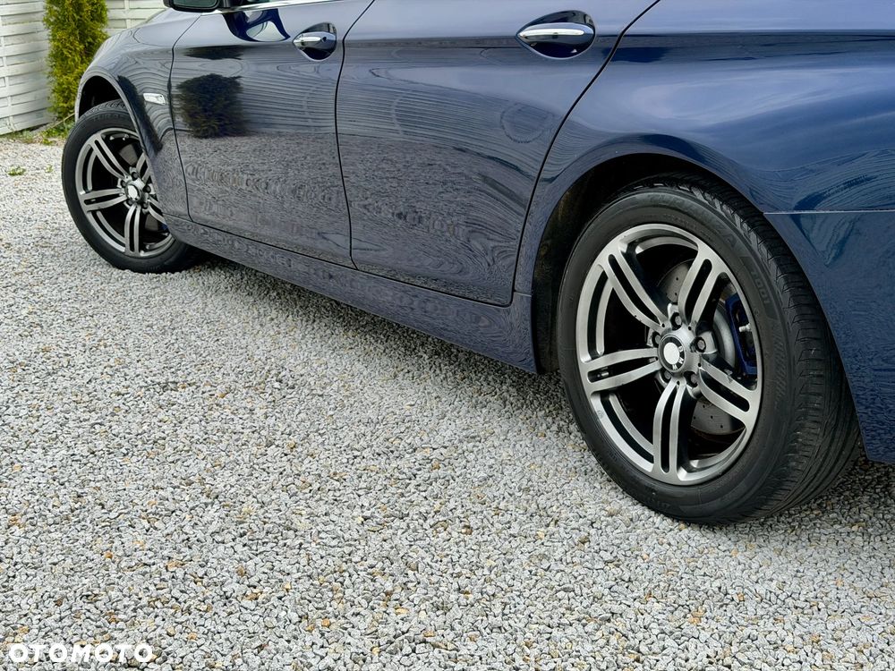 BMW Seria 5 535d xDrive Sport-Aut Modern Line - 25