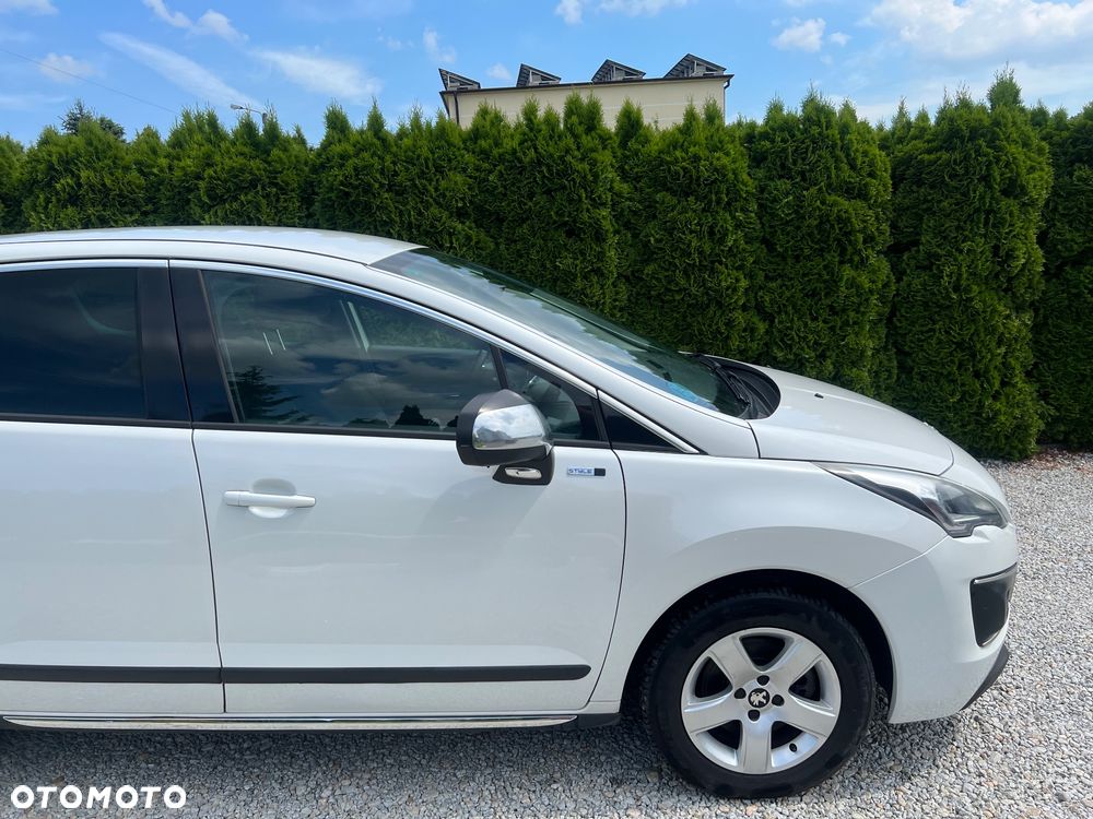 Peugeot 3008 HDi FAP 150 Platinum - 2