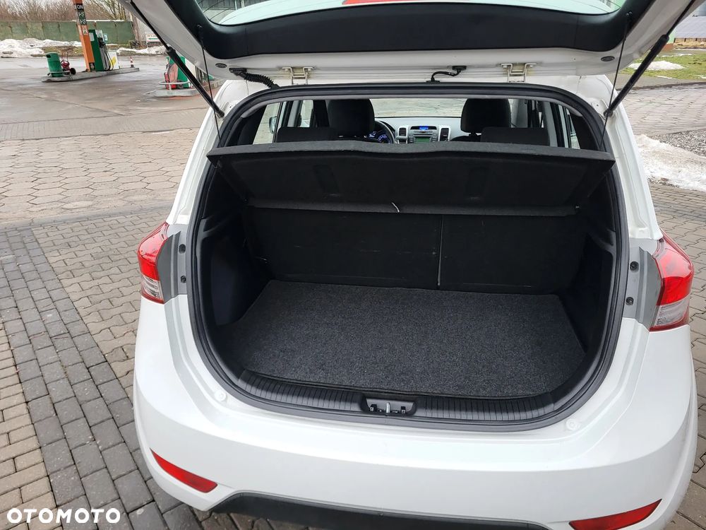 Hyundai ix20 1.4 CRDi blue Style - 10