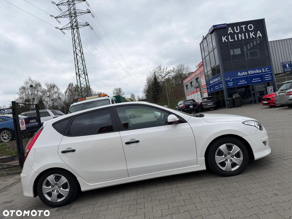 Hyundai i30 1.4 Comfort - 7