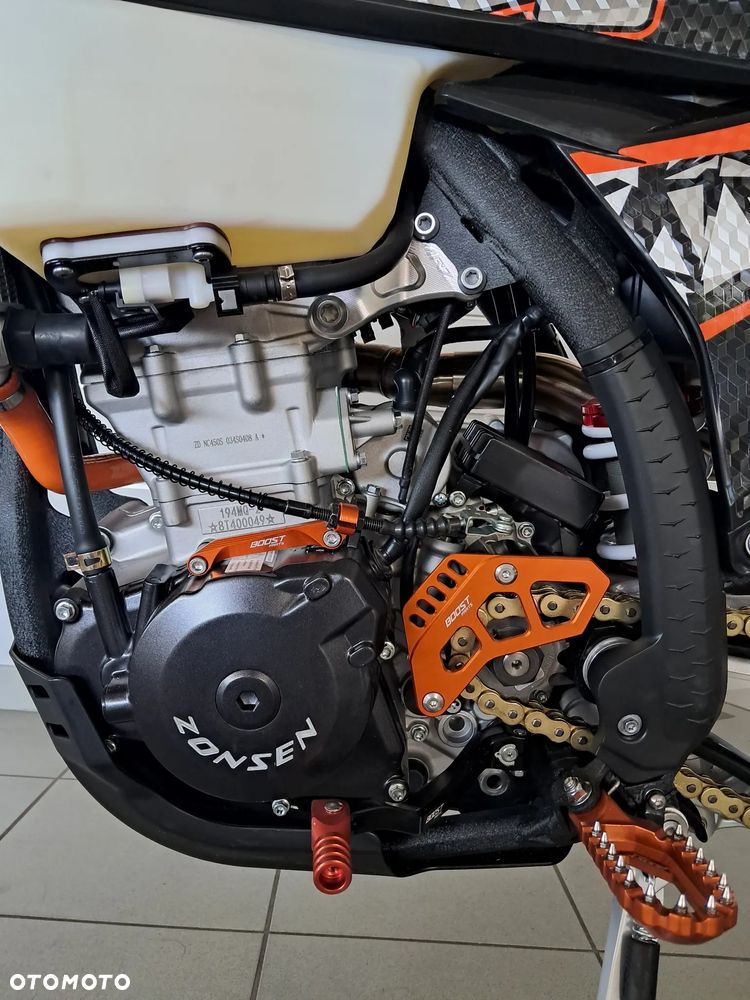 ASIX XT - 4