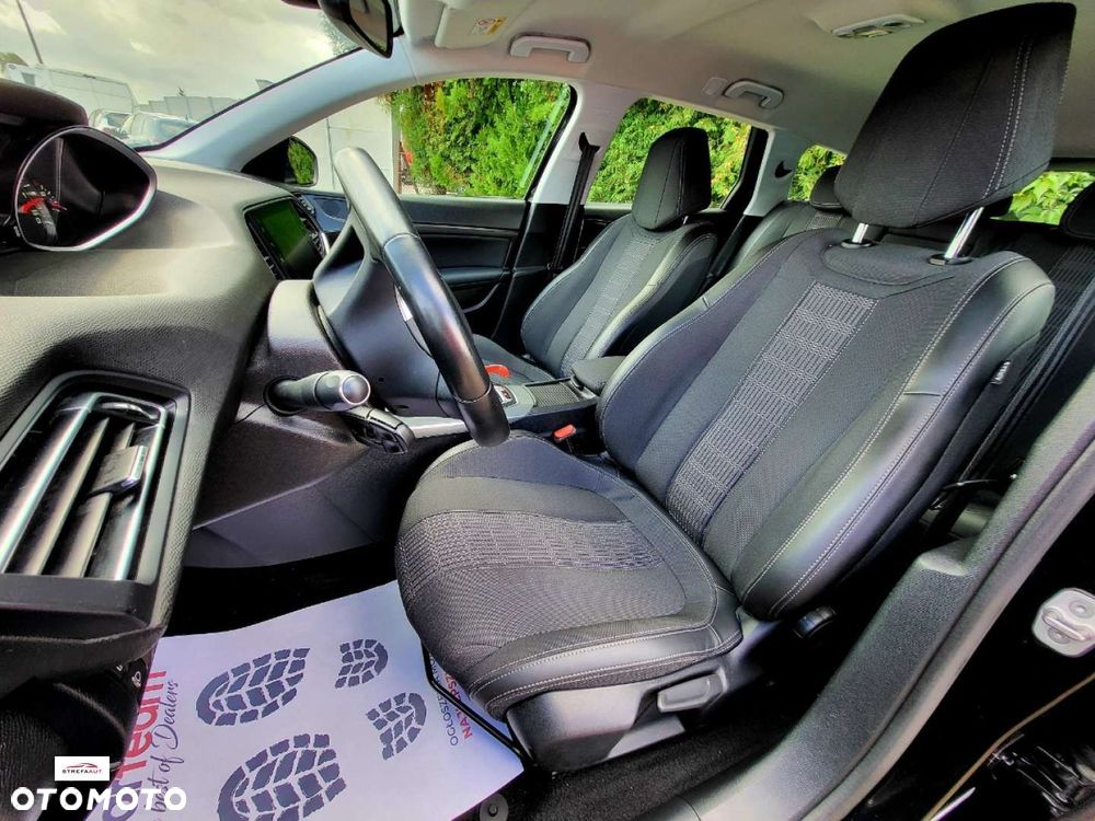 Peugeot 308 - 4