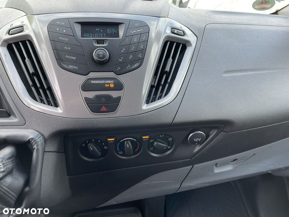 Ford Transit Custom - 12