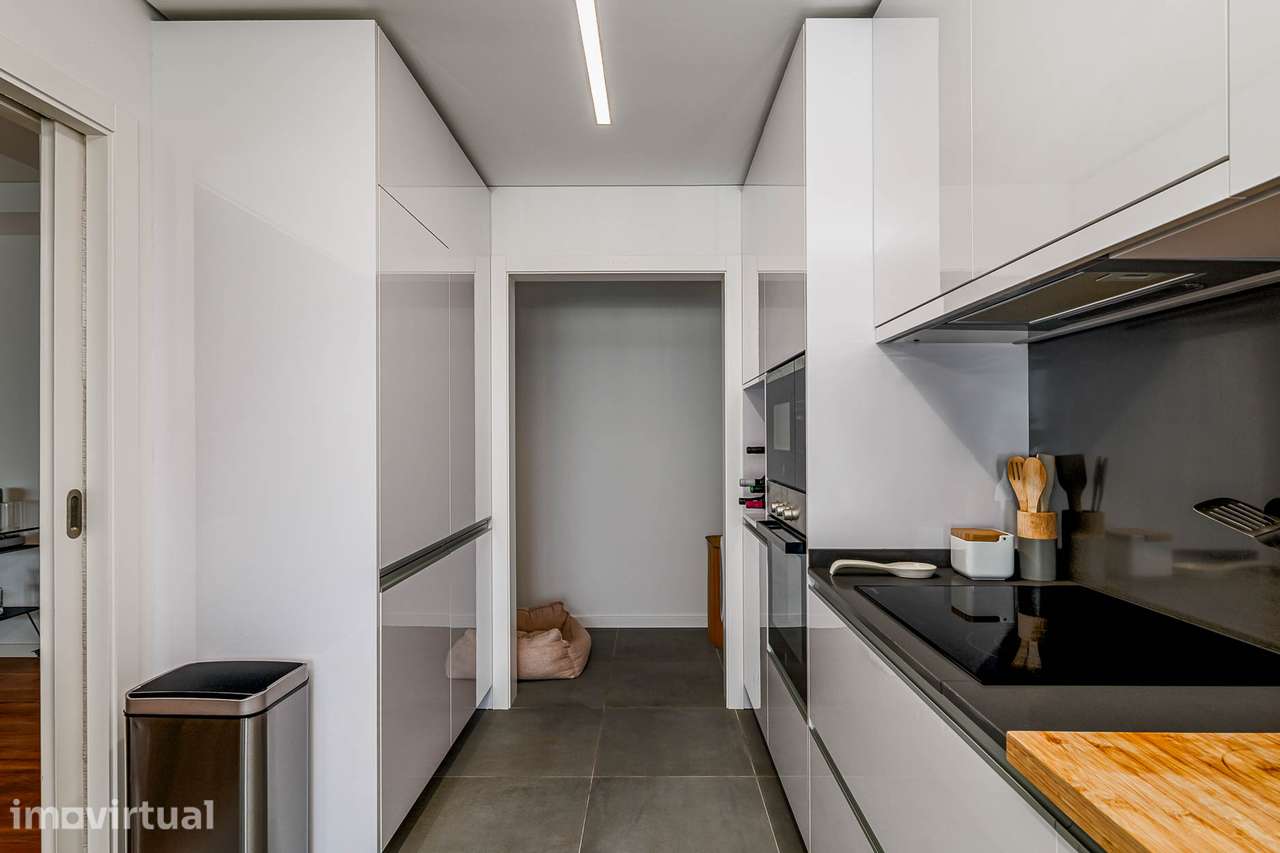 T4 moderno com garagem na urbanização SkyCity, Serra de Carnaxide - Grande imagem: 5/40