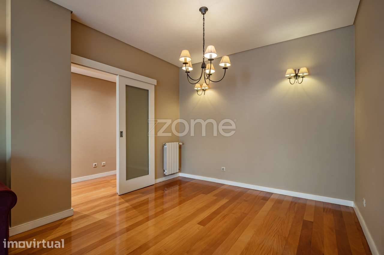 Apartamento T1 com Closet e Varanda | Matosinhos Sul - Vista 2