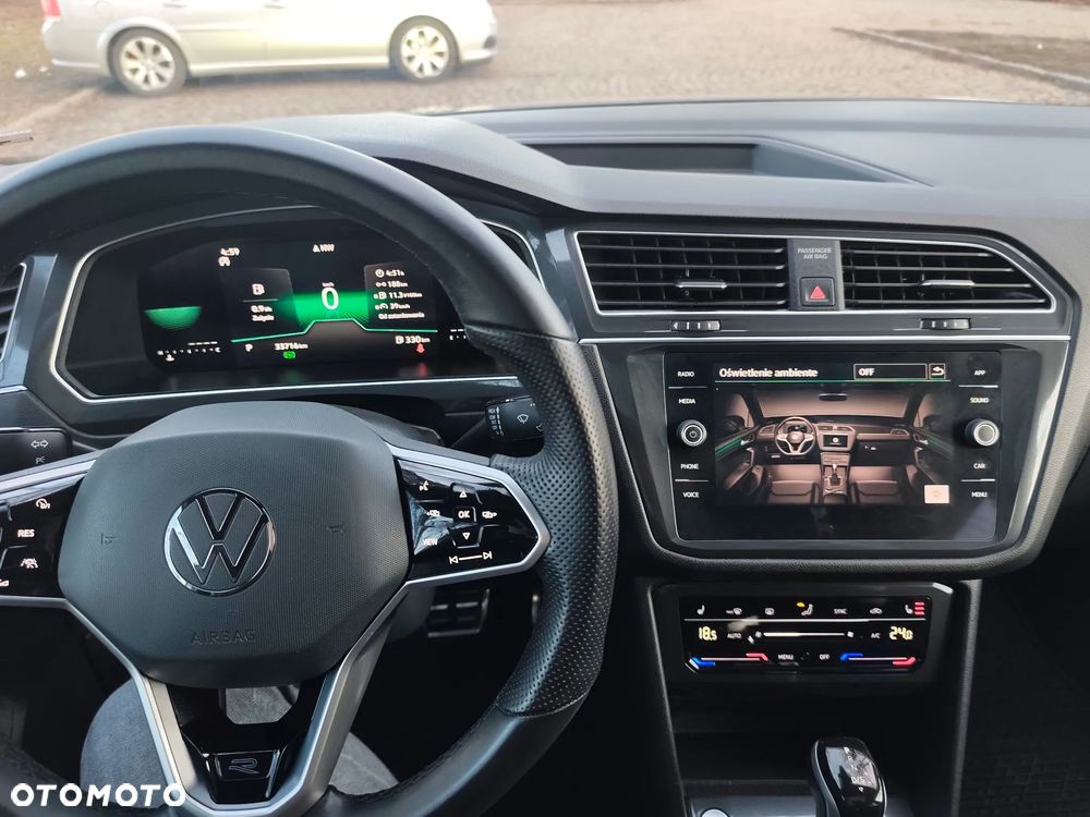 Volkswagen Tiguan - 13