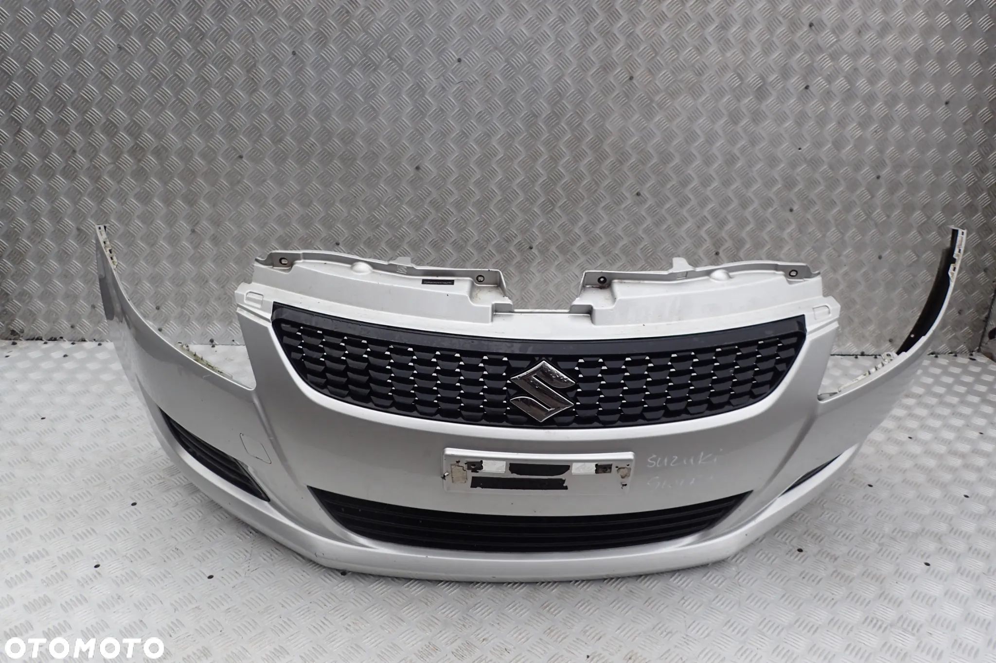 ZDERZAK PRZÓD SUZUKI SWIFT  71711-68L0 - 1