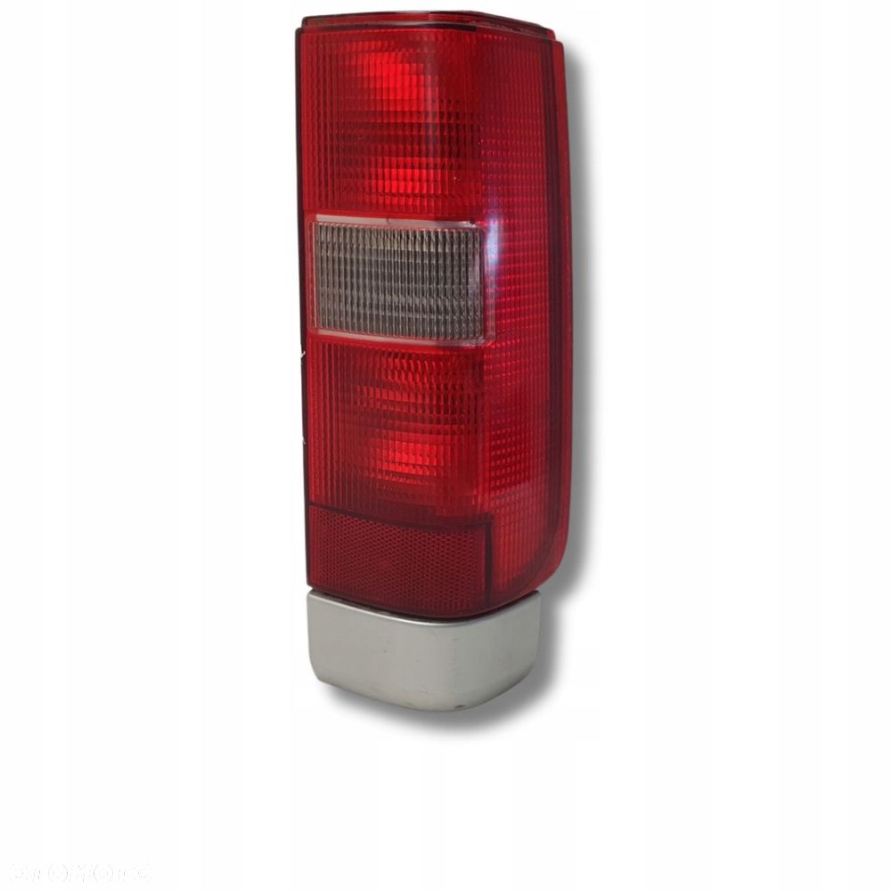 LAMPA PRAWA Volvo V70 I XC70 96-00r TYLNA prawy tył pasażera Dolna Europa - 1