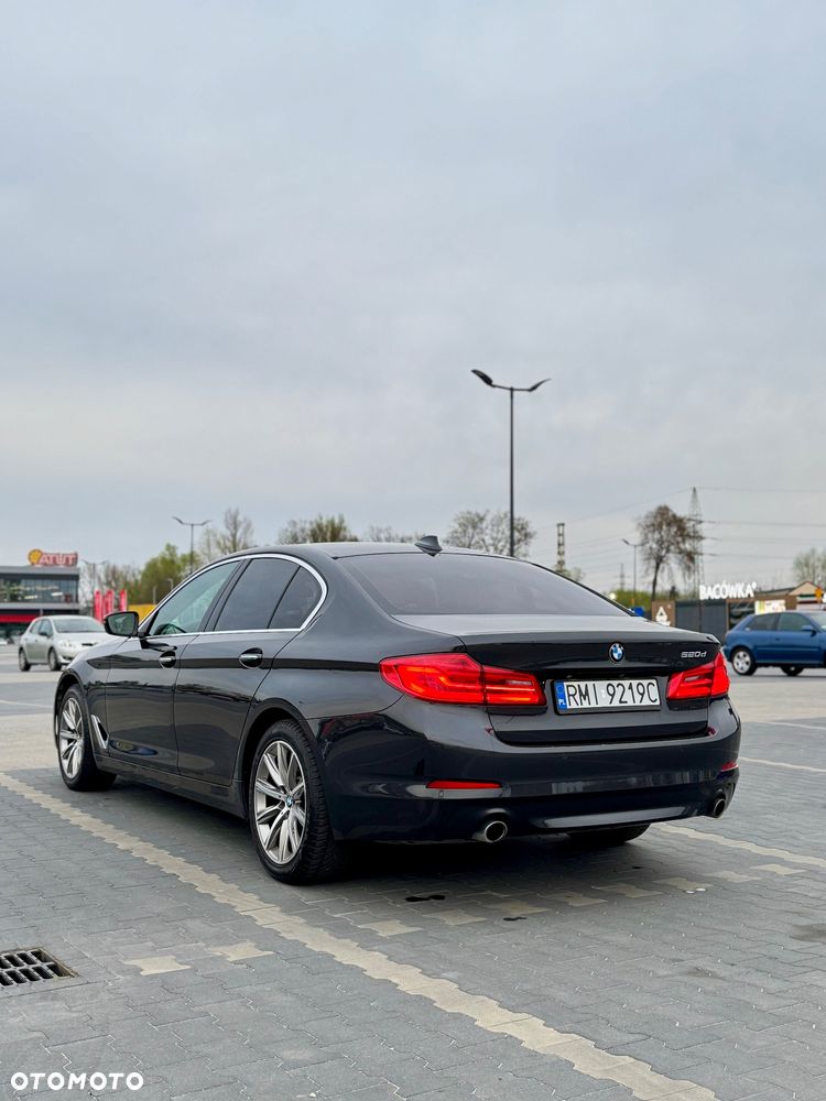BMW Seria 5 520d - 2