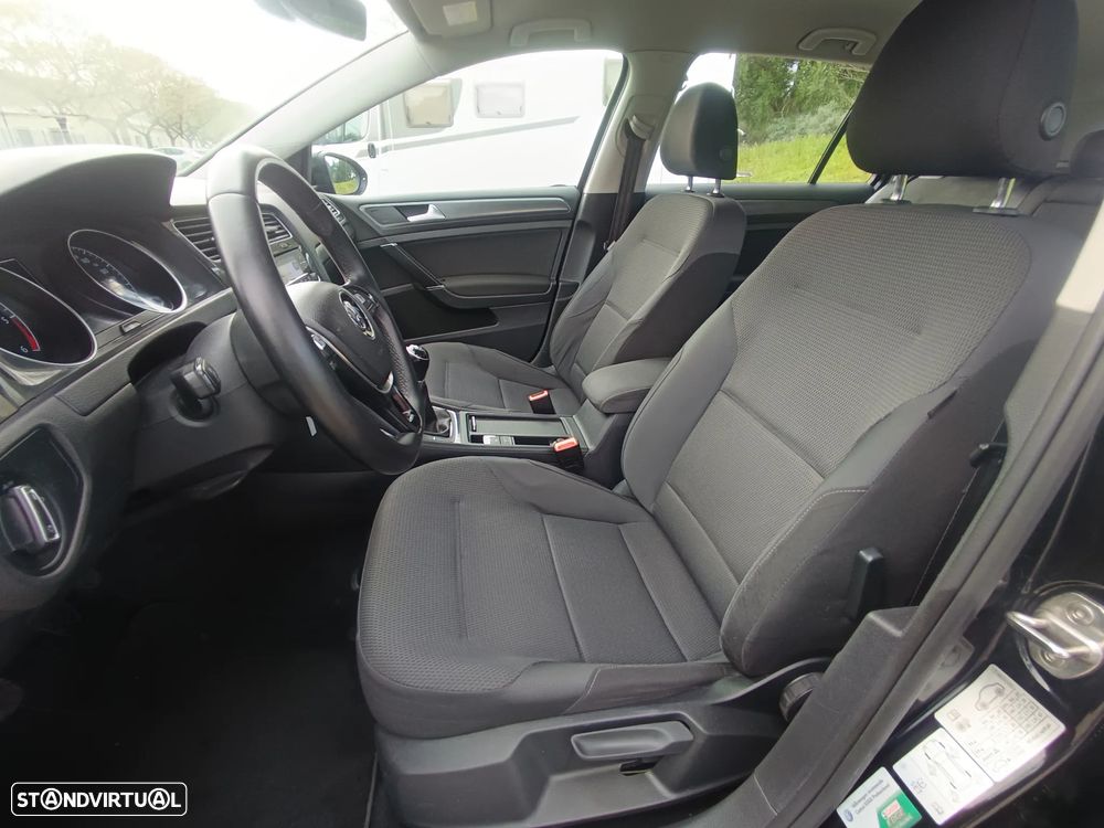 VW Golf Variant 1.6 TDi Highline - 12