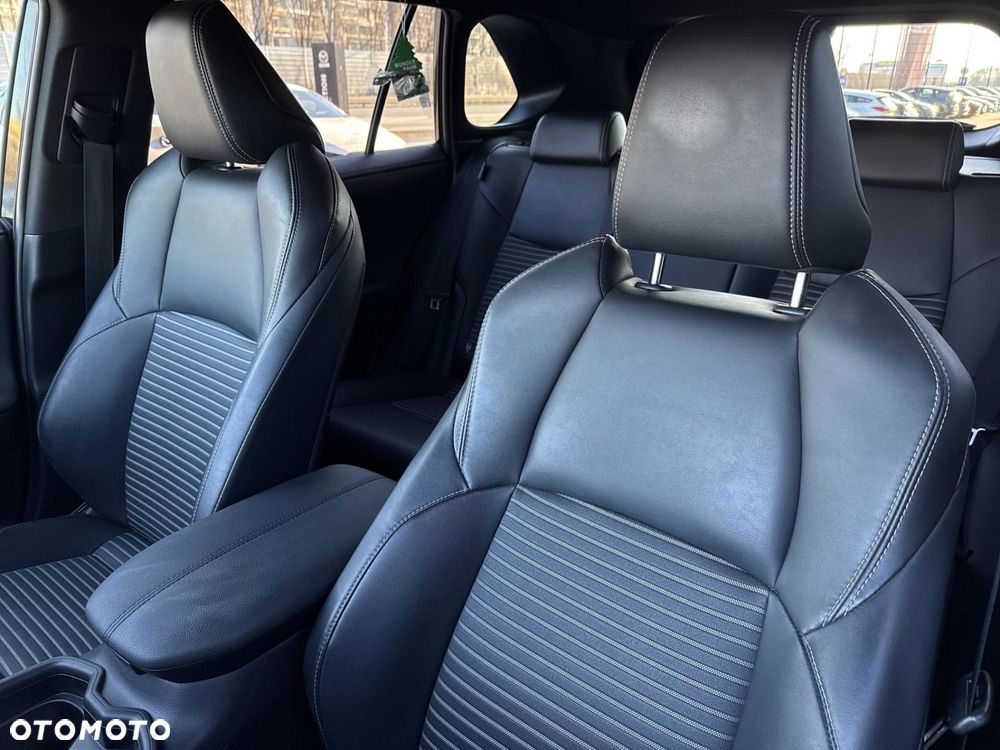 Toyota RAV4 2.5 Hybrid Black Edition by JBL 4x2 - 11