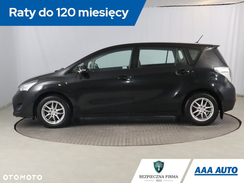 Toyota Verso - 3