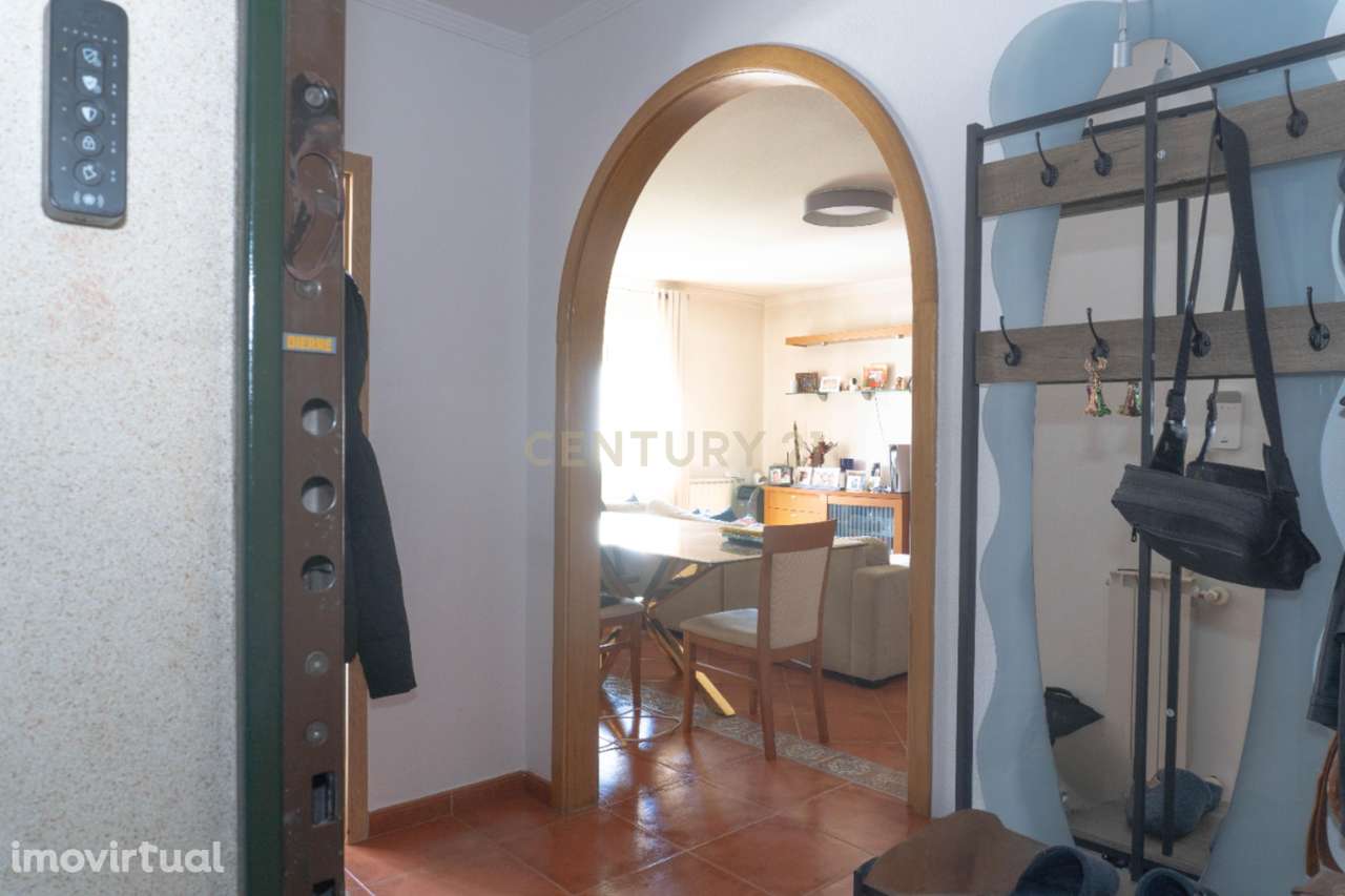 Apartamento T3 duplex em Carregado -Alenquer, União das Freguesias de - Grande imagem: 4/25