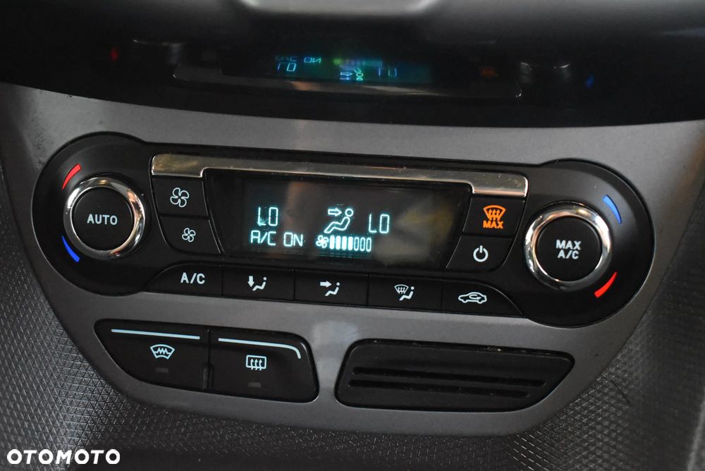 Ford Tourneo Connect - 31