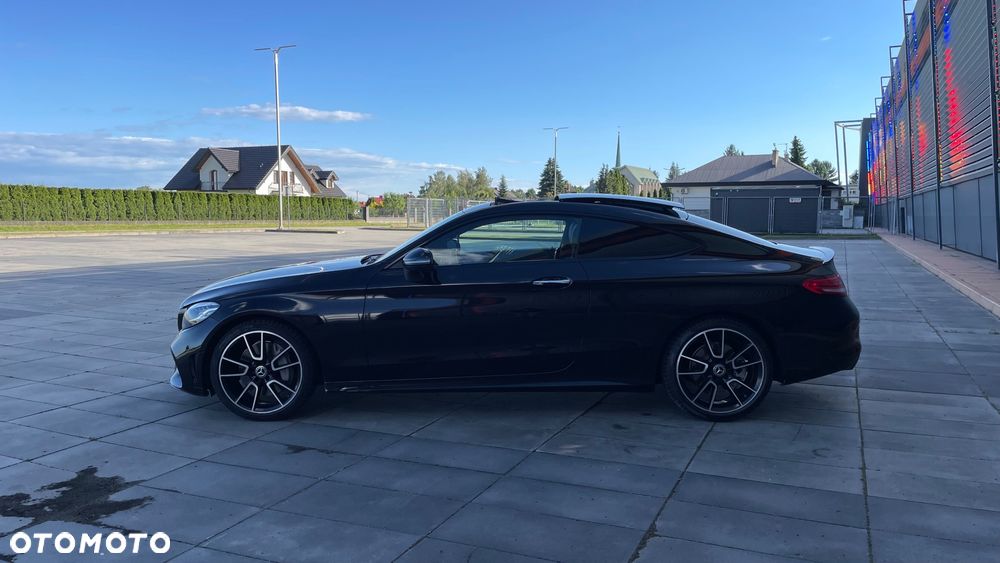 Mercedes-Benz Klasa C 300 9G-TRONIC AMG Line Plus - 5