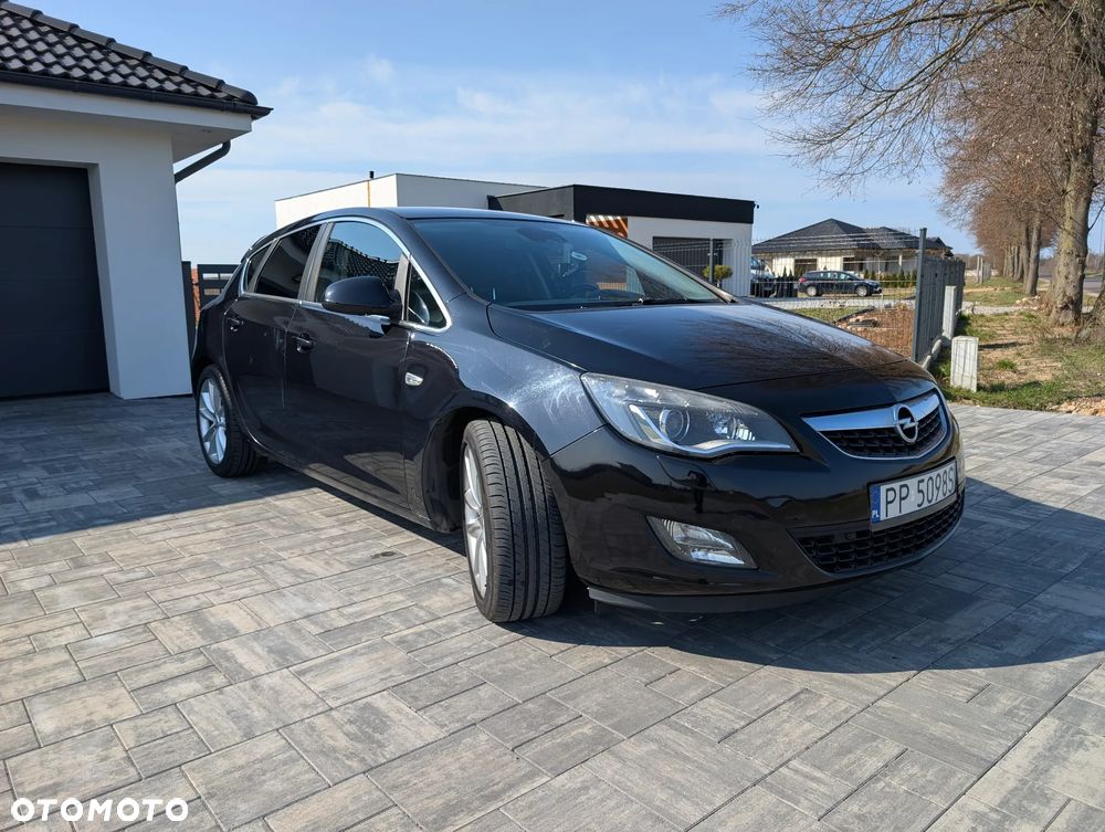 Opel Astra 2.0 CDTI DPF Edition - 10