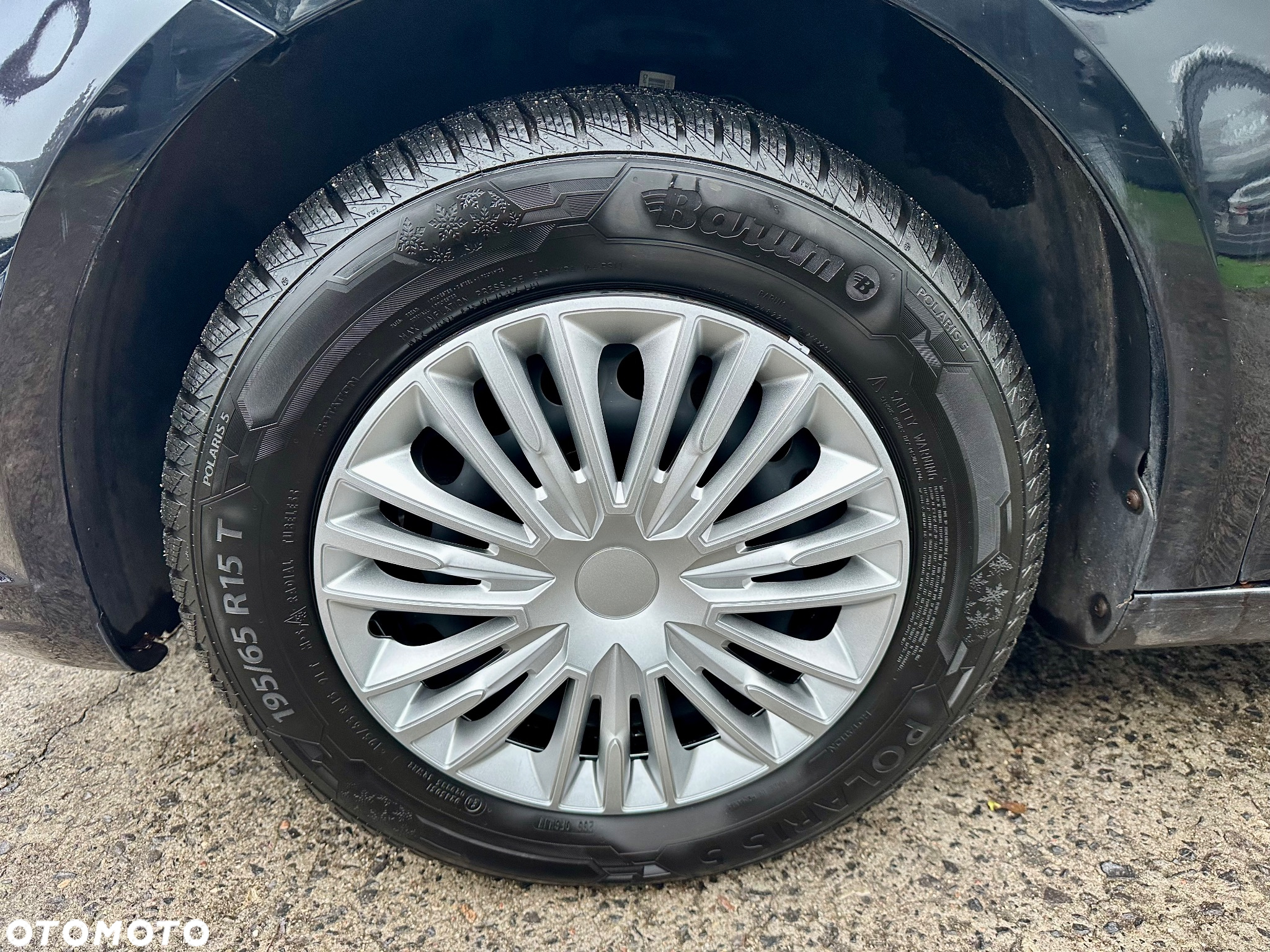 Volkswagen Touran 1.6 TDI DPF BlueMot Trendline - 26