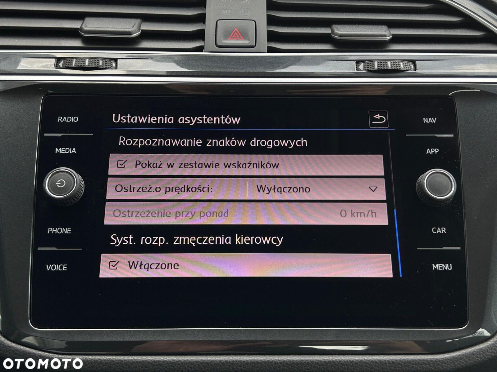 Volkswagen Tiguan 1.5 TSI EVO Active - 27