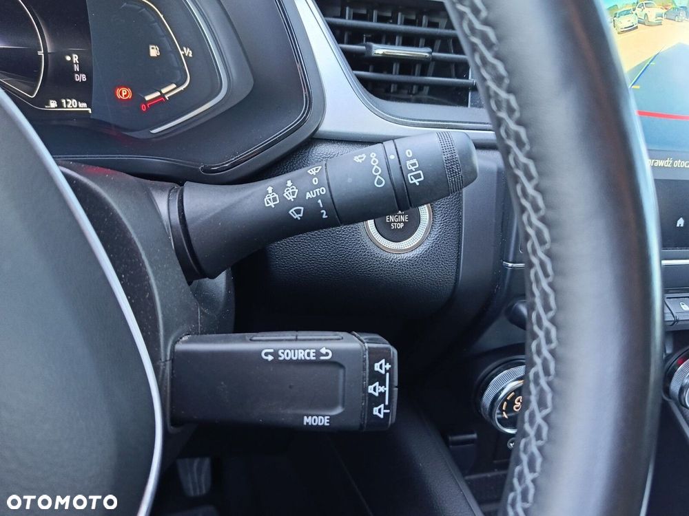 Renault Captur 1.6 E-TECH Full Hybrid 145 Techno - 31