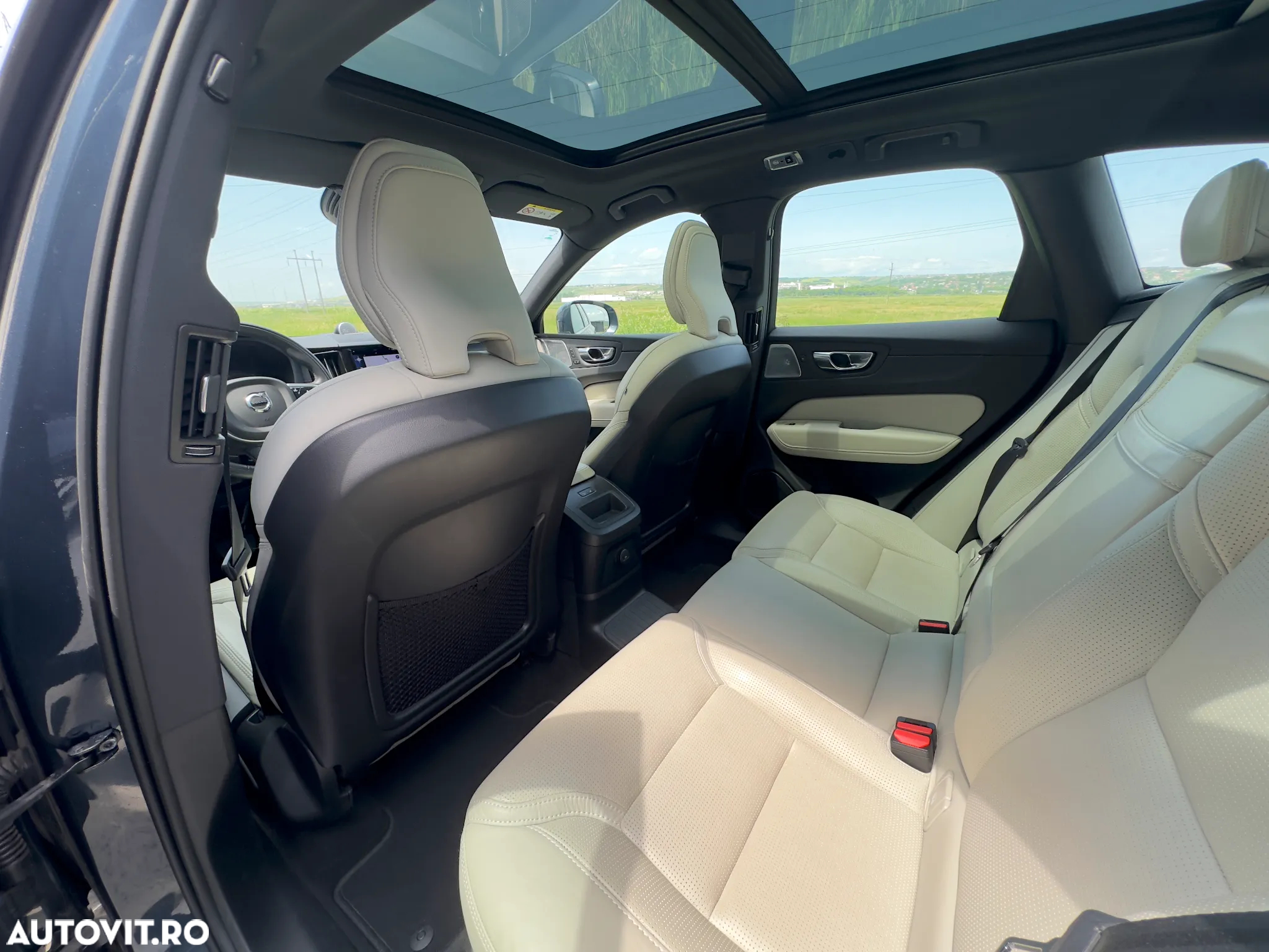 Volvo XC 60 T6 AWD Recharge Geartronic Inscription - 19