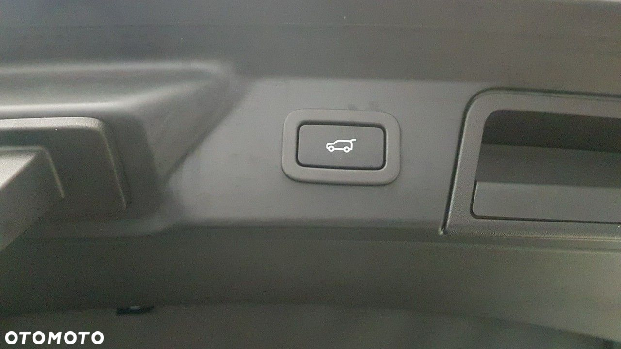 Land Rover Range Rover Velar - 24