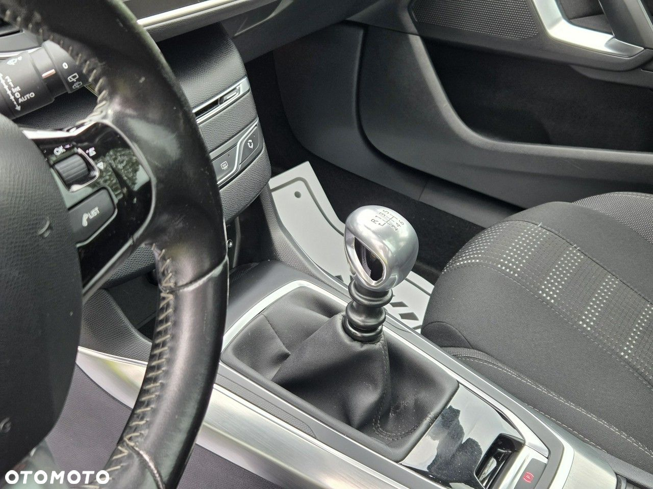 Peugeot 308 - 20