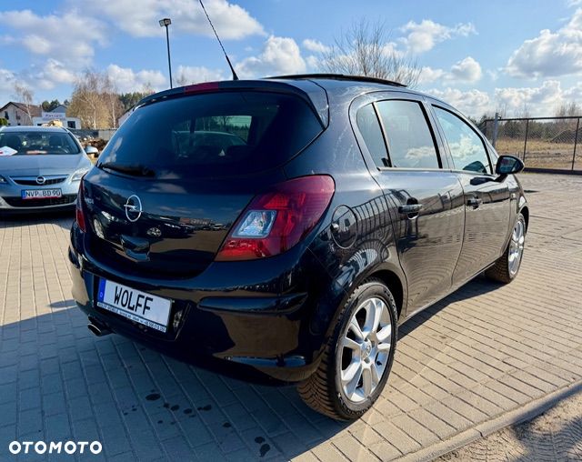 Opel Corsa 1.2 16V Enjoy mit Style Paket - 3