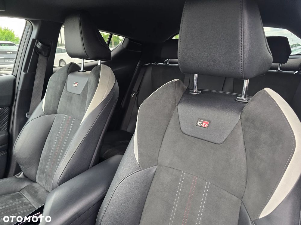 Toyota C-HR 1.8 Hybrid GPF GR Sport - 30