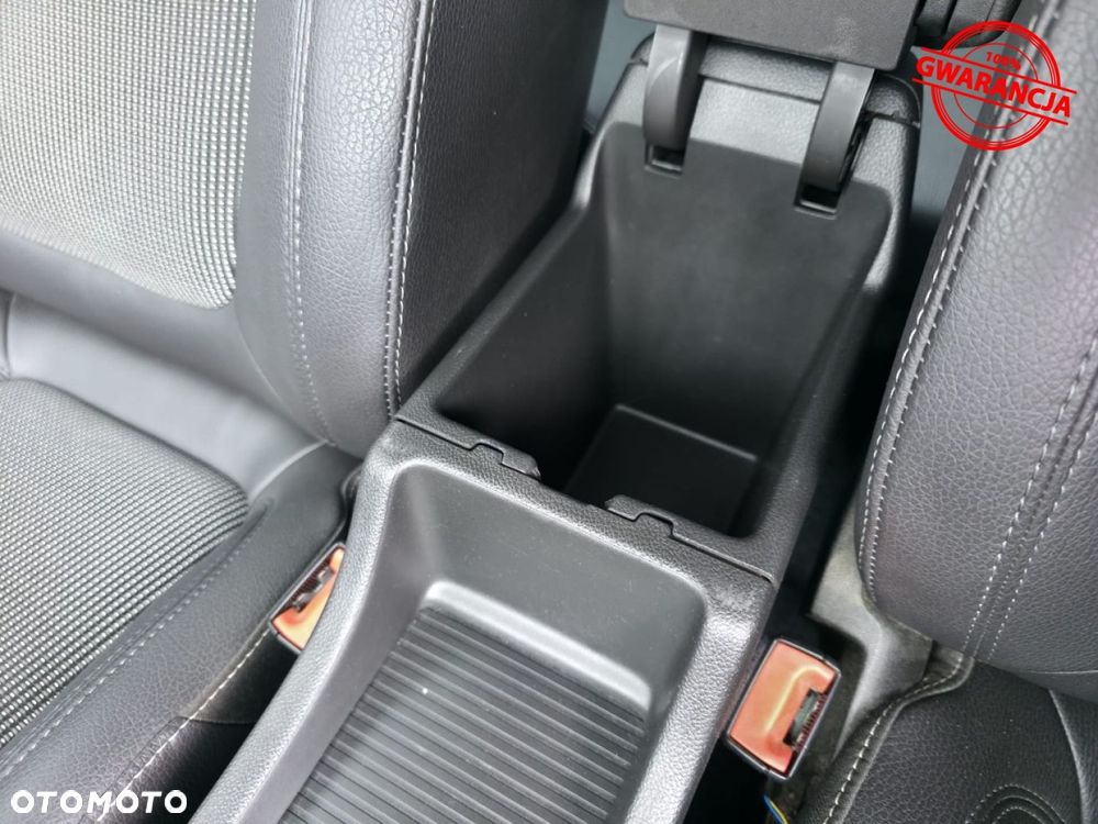 Opel Astra - 34