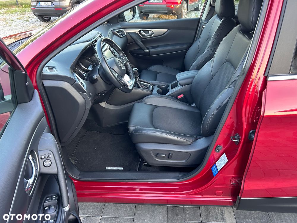 Nissan Qashqai 1.6 DIG-T Tekna - 8