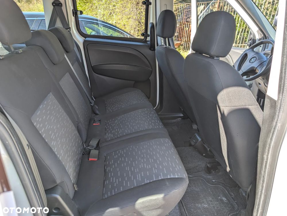 Opel COMBO VAN - 8