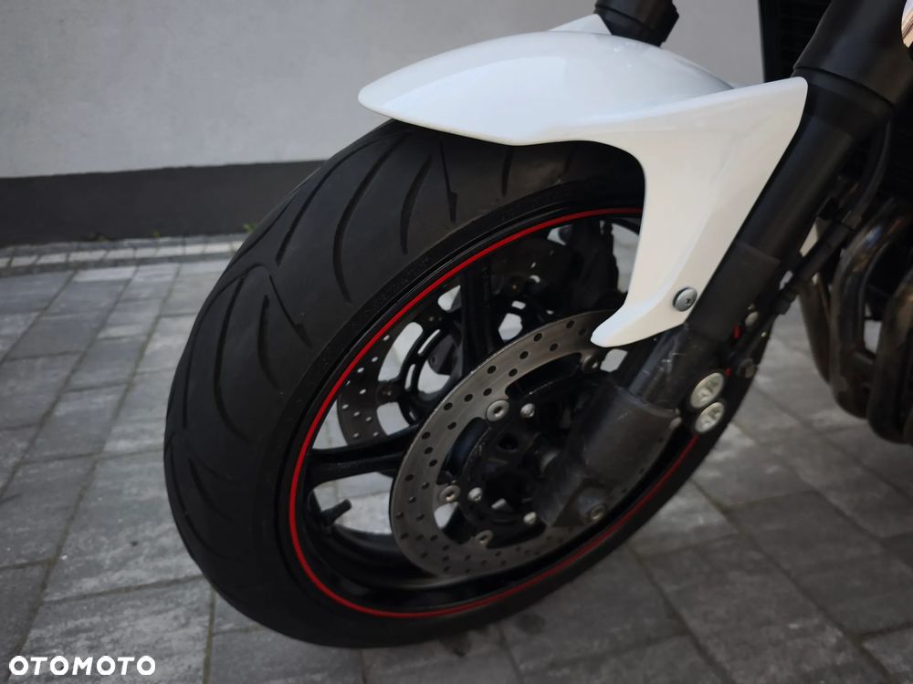 Yamaha FZ6 - 26