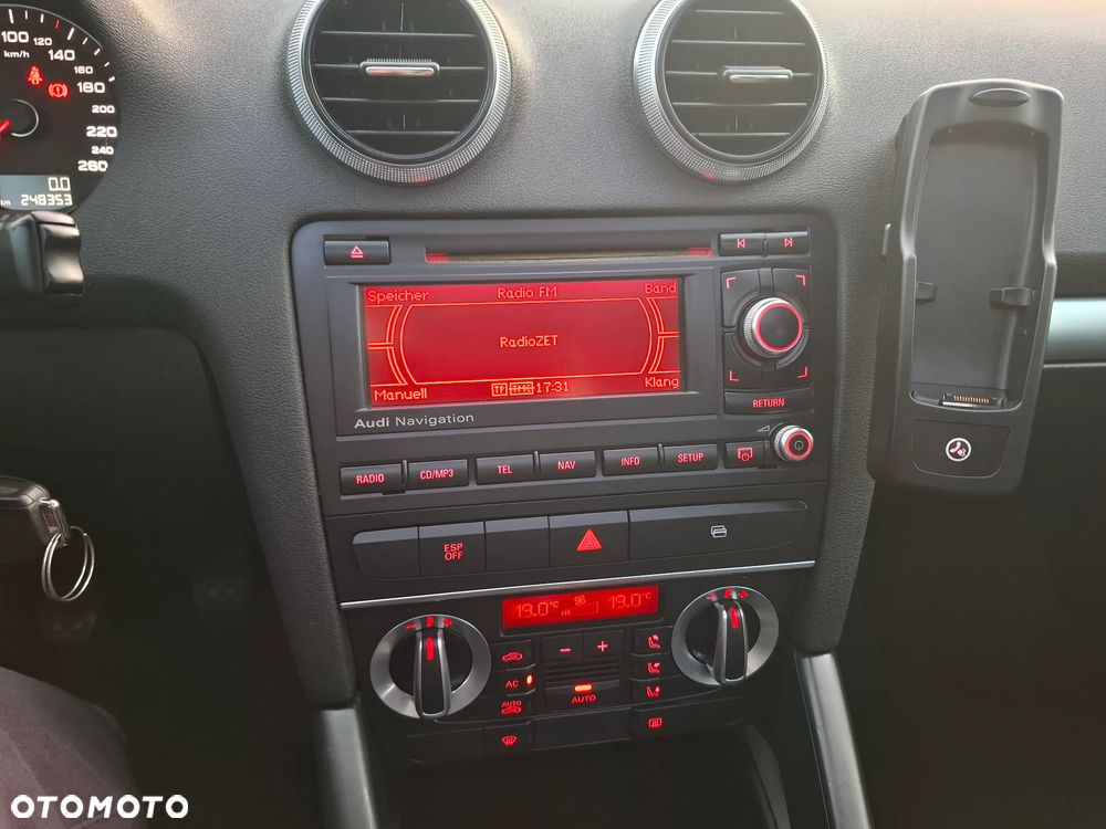 Audi A3 Sportback - 32