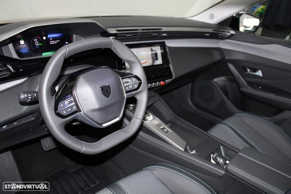 Peugeot E-408 58 kWh Allure - 12