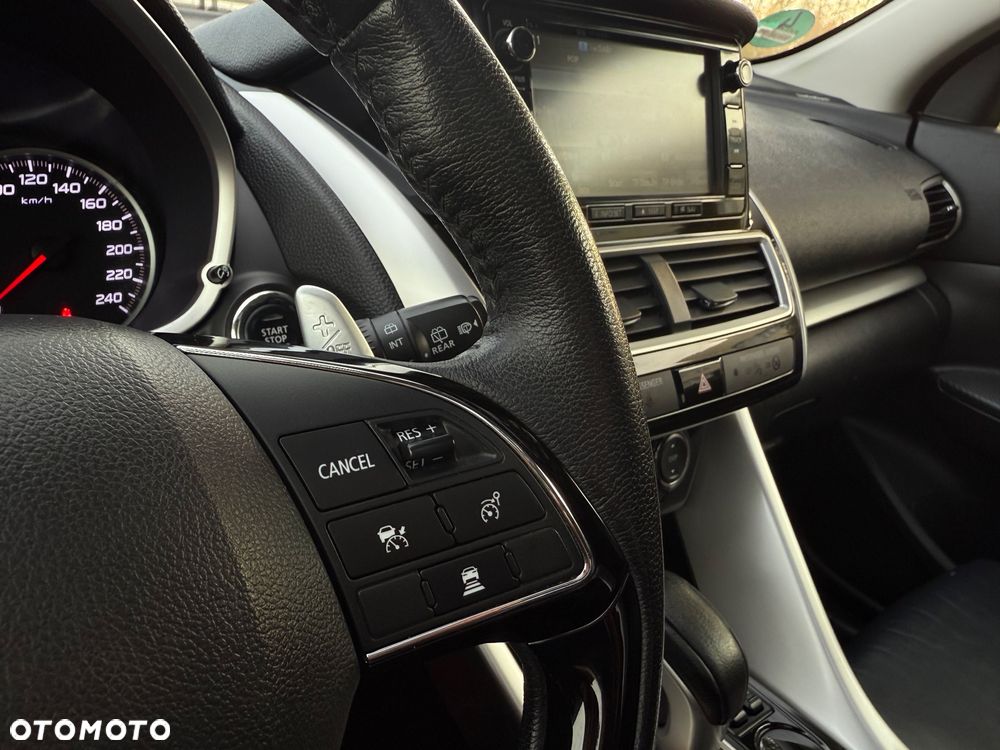 Mitsubishi Eclipse Cross 1.5 T Intense Plus CVT - 30