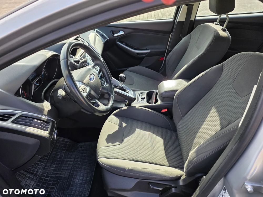 Ford Focus 1.6 EcoBoost Start-Stopp-System Titanium - 14