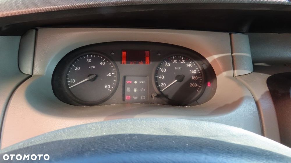 Renault Trafic Passenger - 14